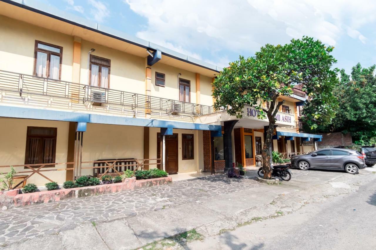 Oyo 1030 Hotel Bumi Asih Medan Dış mekan fotoğraf