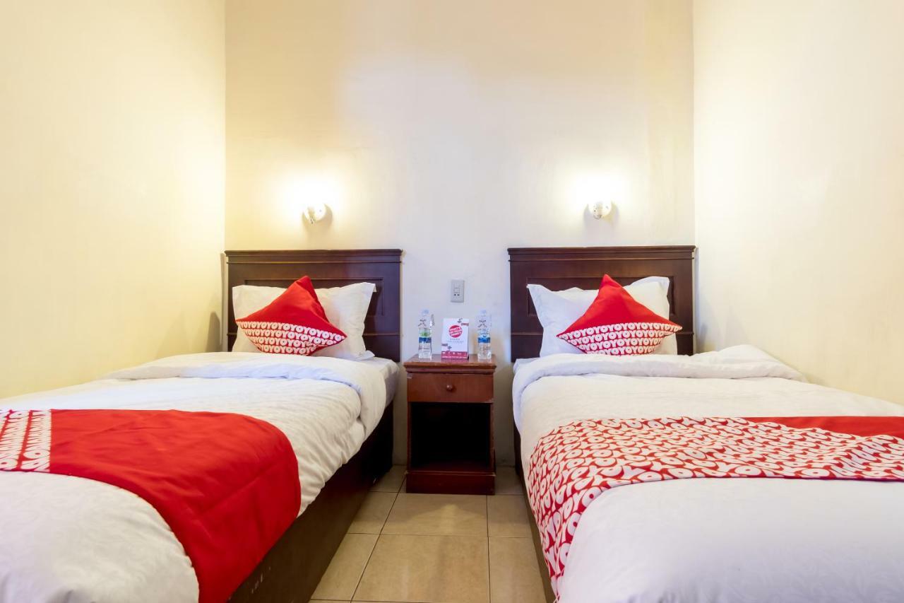 Oyo 1030 Hotel Bumi Asih Medan Dış mekan fotoğraf