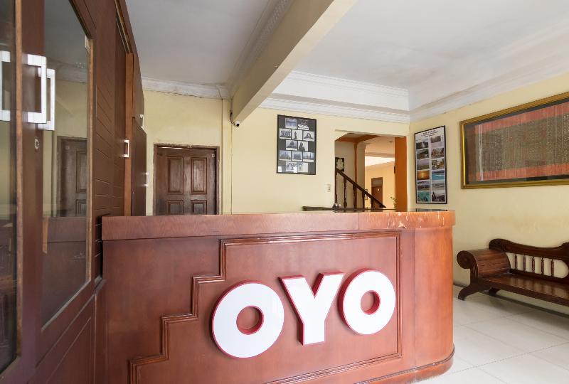 Oyo 1030 Hotel Bumi Asih Medan Dış mekan fotoğraf