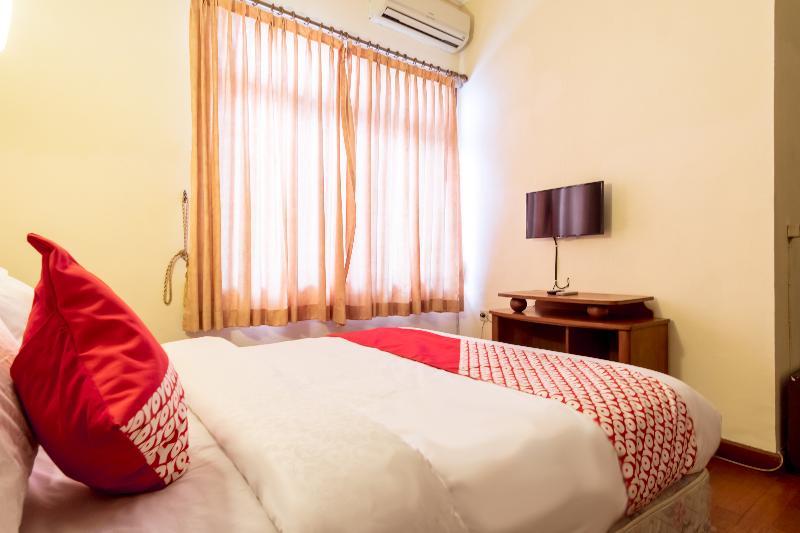 Oyo 1030 Hotel Bumi Asih Medan Dış mekan fotoğraf